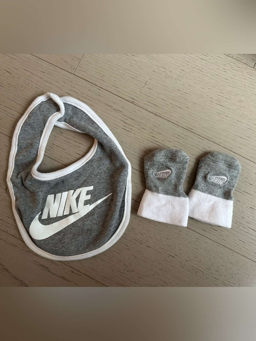 Nike Grey and White Infant Bib with Matching Booties